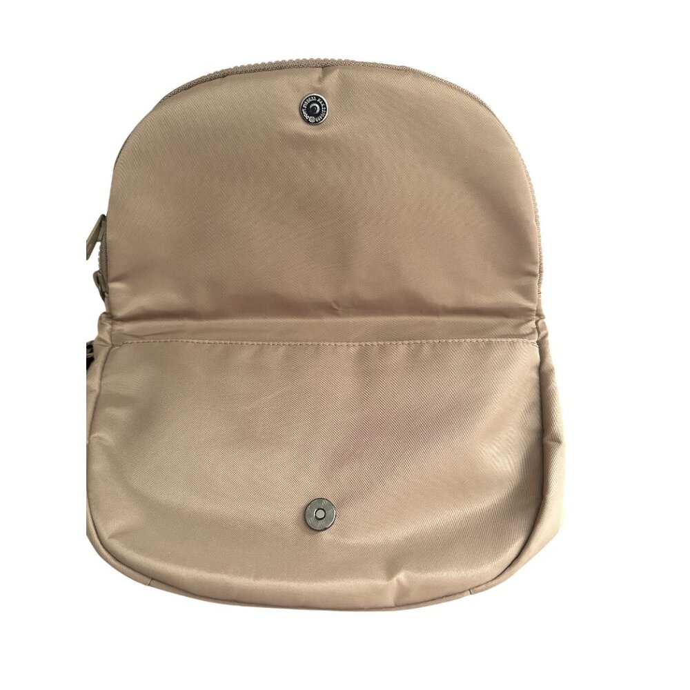 Lole Womens Beige Nylon Adjustable Crossbody Bag With Magnetic Closure & Zippere - Picture 4 of 12